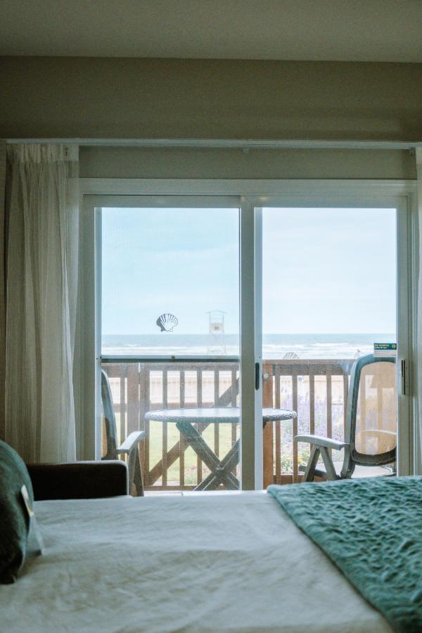 Inn At The Prom Oceanfront Seaside Extérieur photo