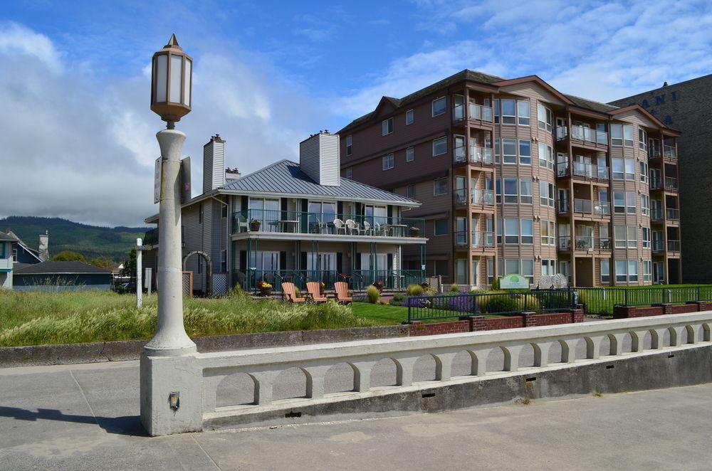 Inn At The Prom Oceanfront Seaside Extérieur photo